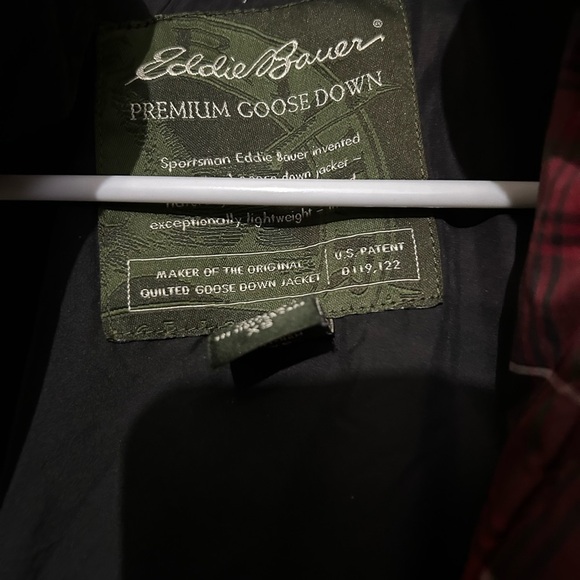 Eddie Bauer Women’s Premium Goose Down Insulated Vest Red Black Plaid XS - Picture 2 of 5